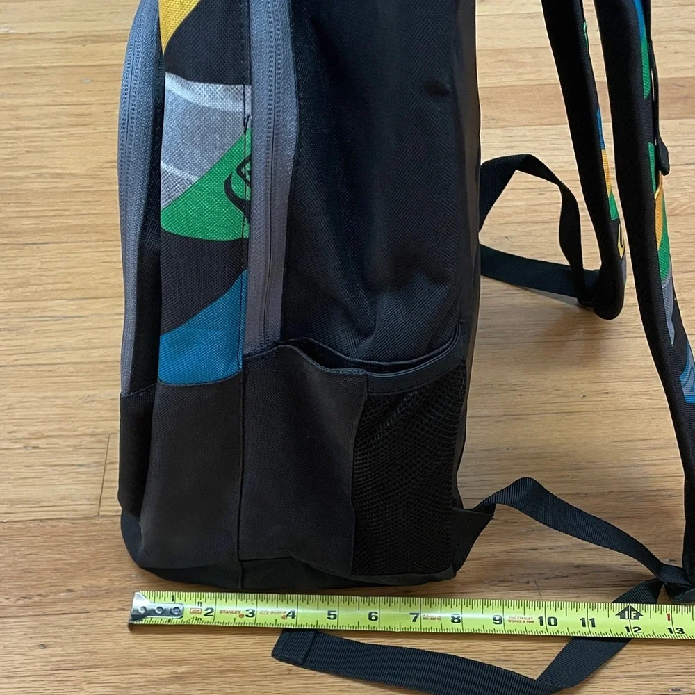 Quiksilver Men's Geometric Green Blue Yellow Backpack